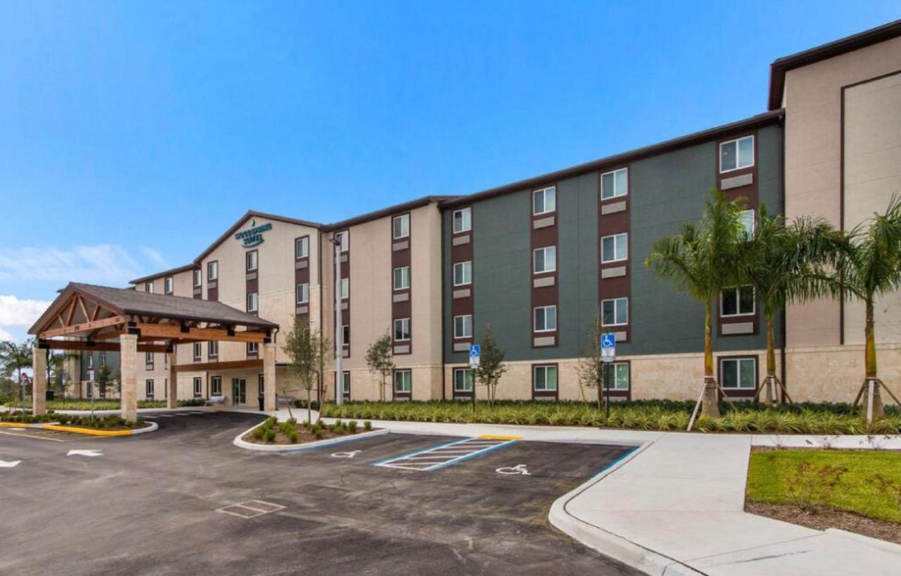 Woodspring Suites Allentown Exterior photo
