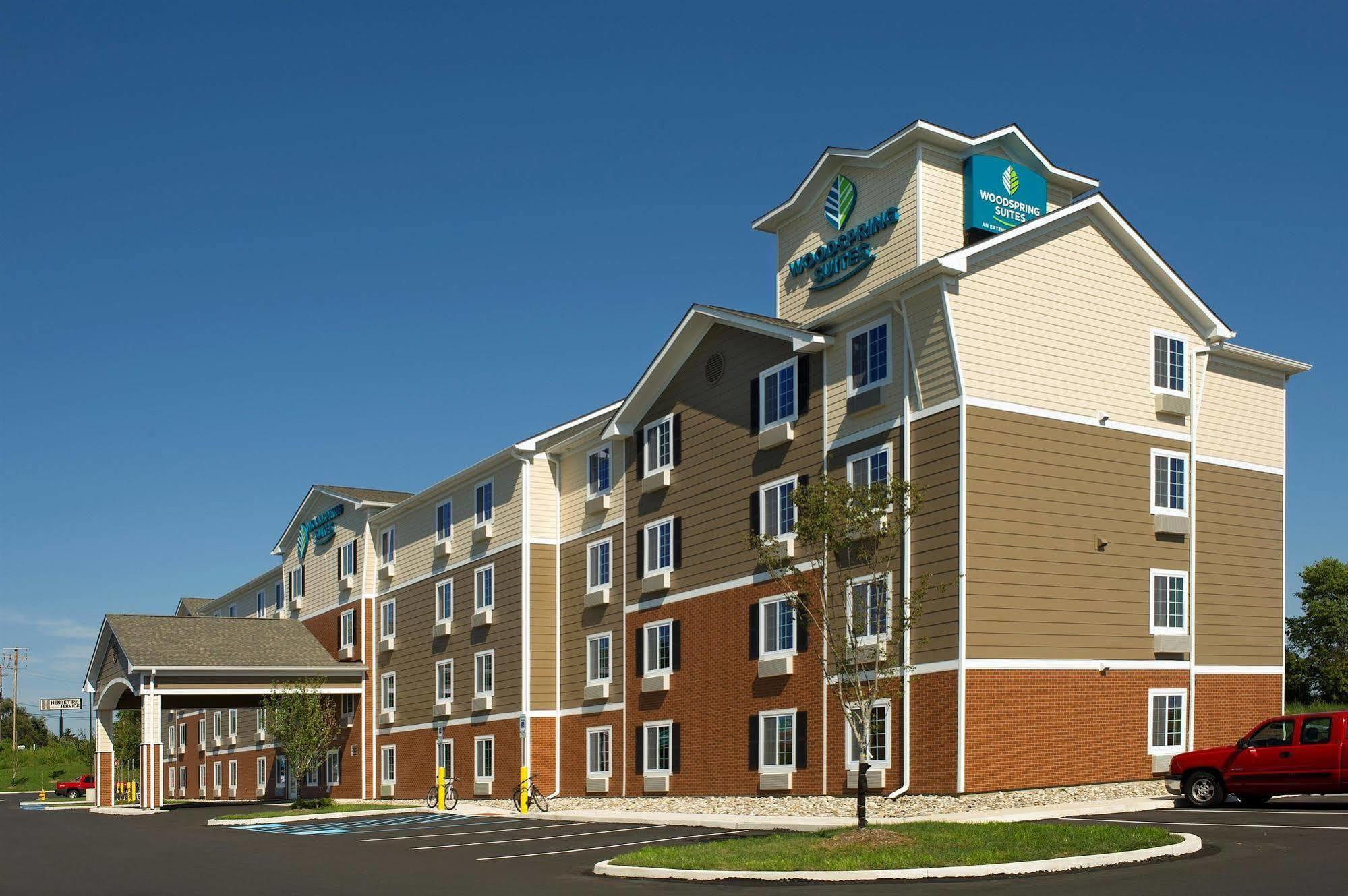 Woodspring Suites Allentown Exterior photo