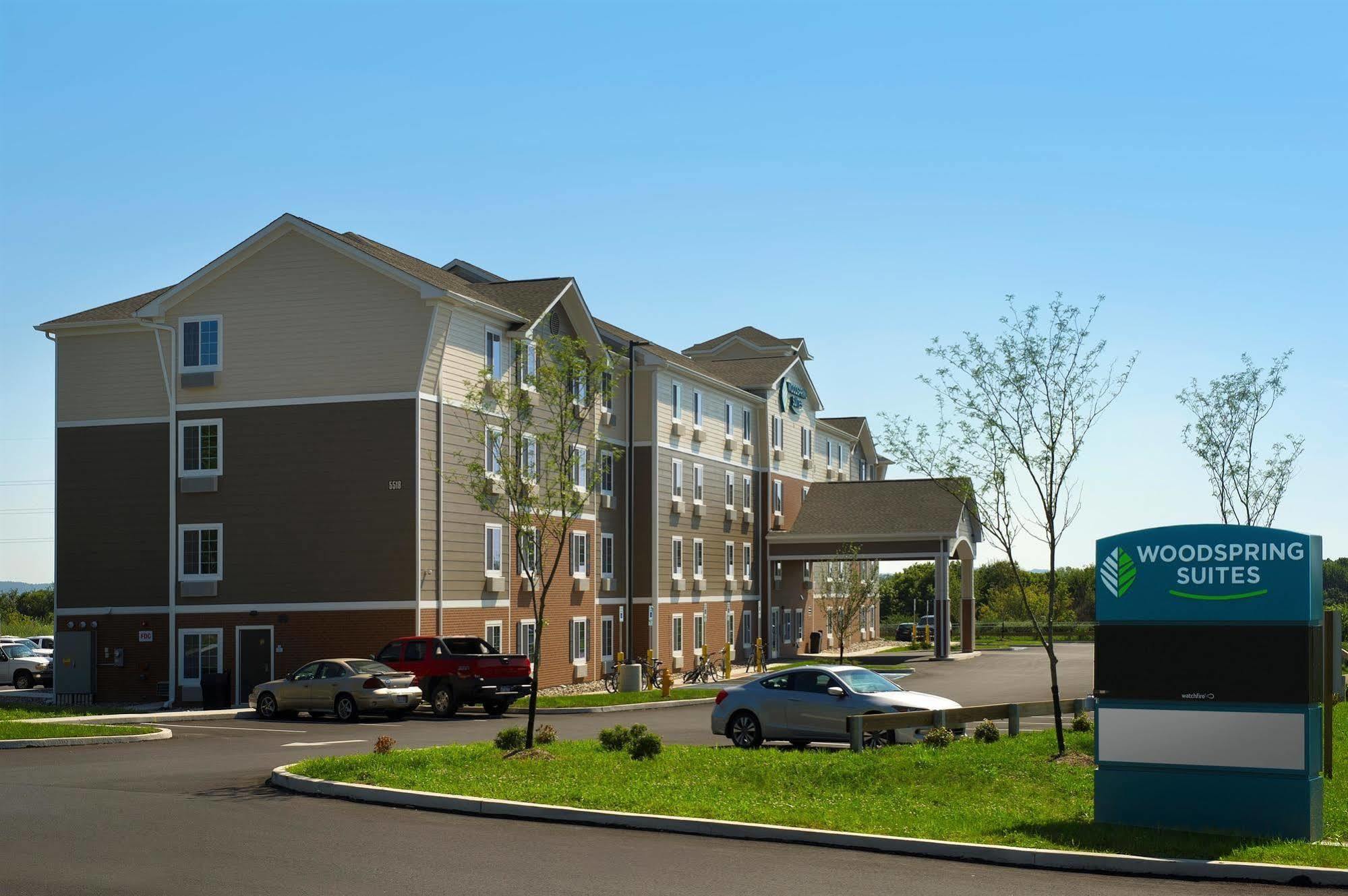 Woodspring Suites Allentown Exterior photo