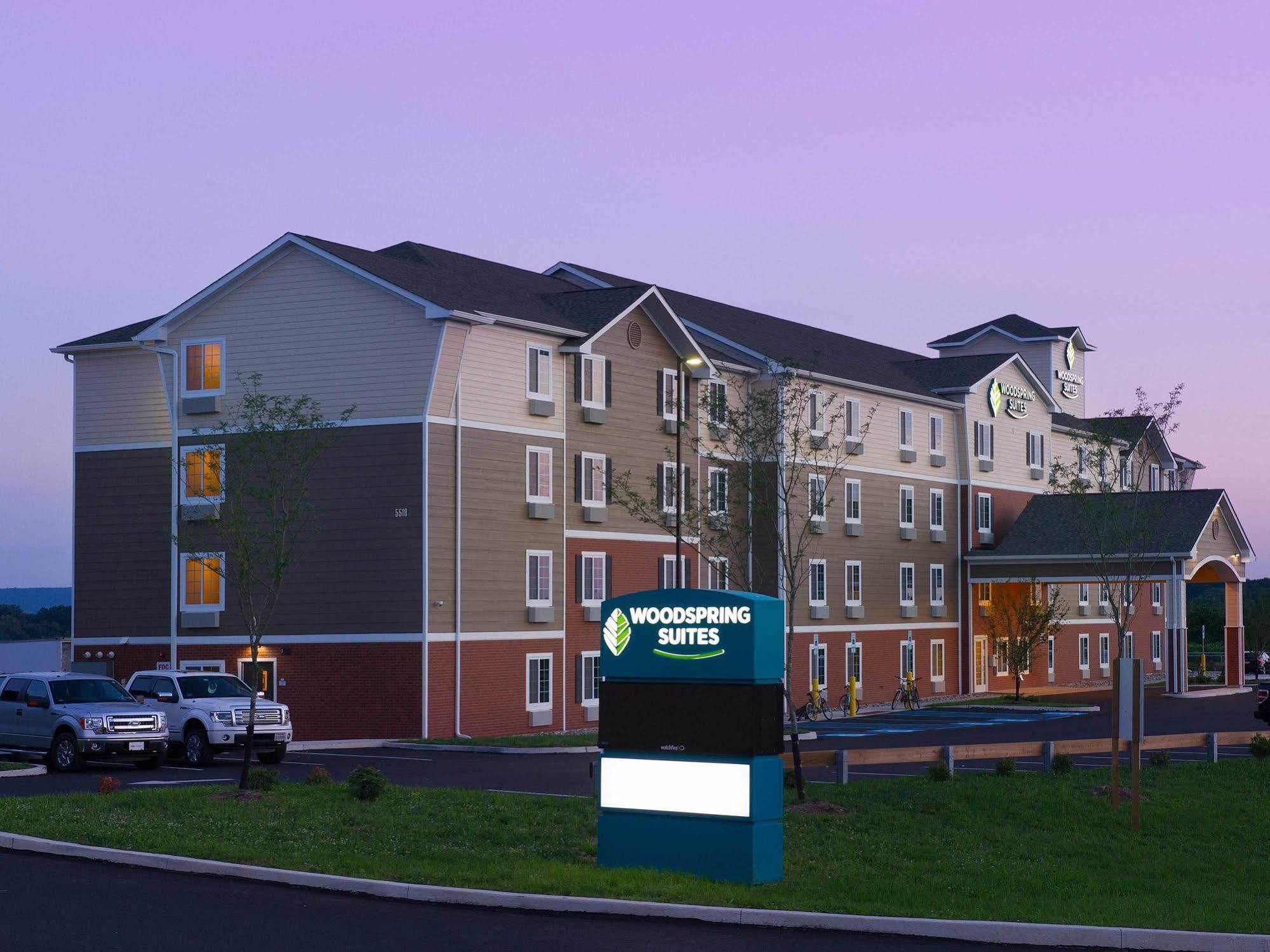 Woodspring Suites Allentown Exterior photo